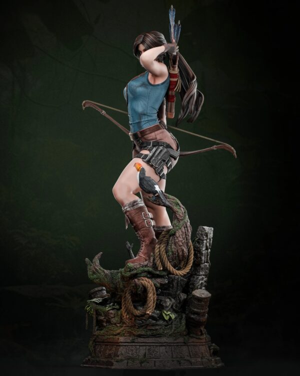 Lara Croft - Image 13